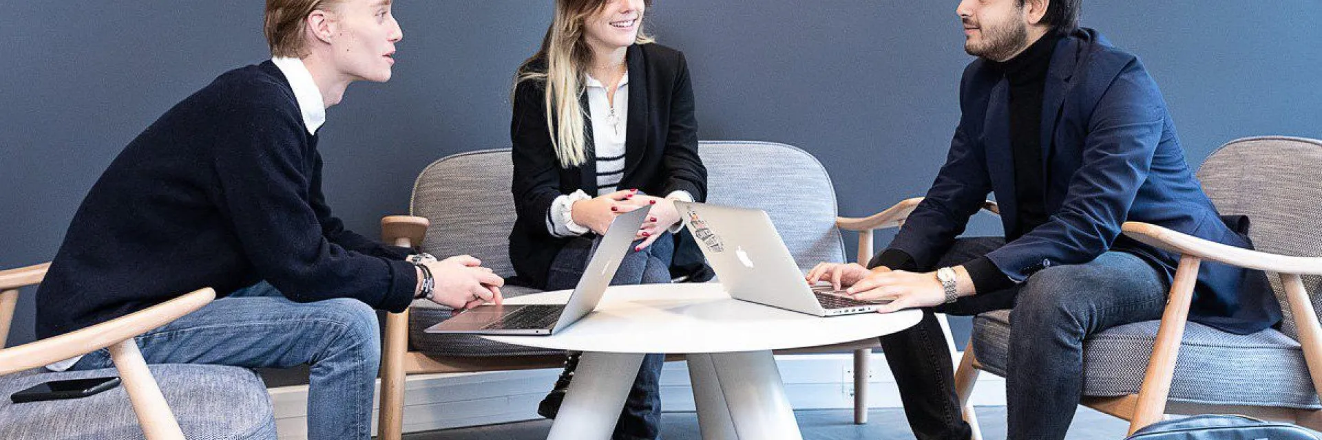 029_EDC_Shooting_2021_Arnaud-Caillou_Loeil-temoin1