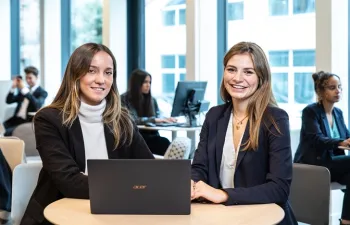master in management international finance