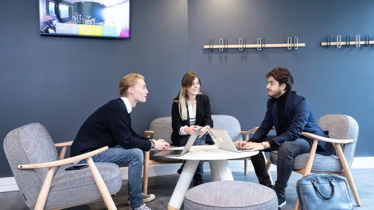 029 EDC Shooting 2021 Arnaud Caillou Loeil temoin