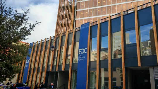 edc paris business school campus puteaux