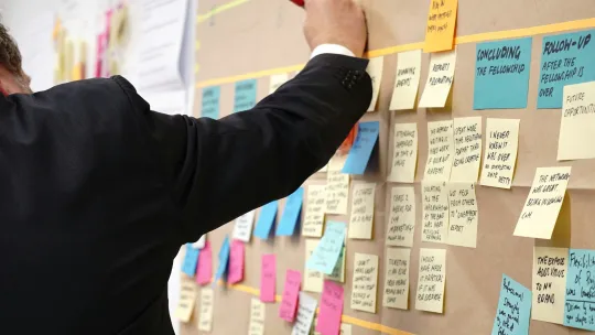 Nicolas Bergeret, DRH de l'EDC Paris Business School : « Il faut tout formaliser » : le défi du management d’équipes géographiquement dispersées