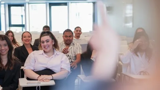 que faire apres un bts communication que faire apres un bts communication